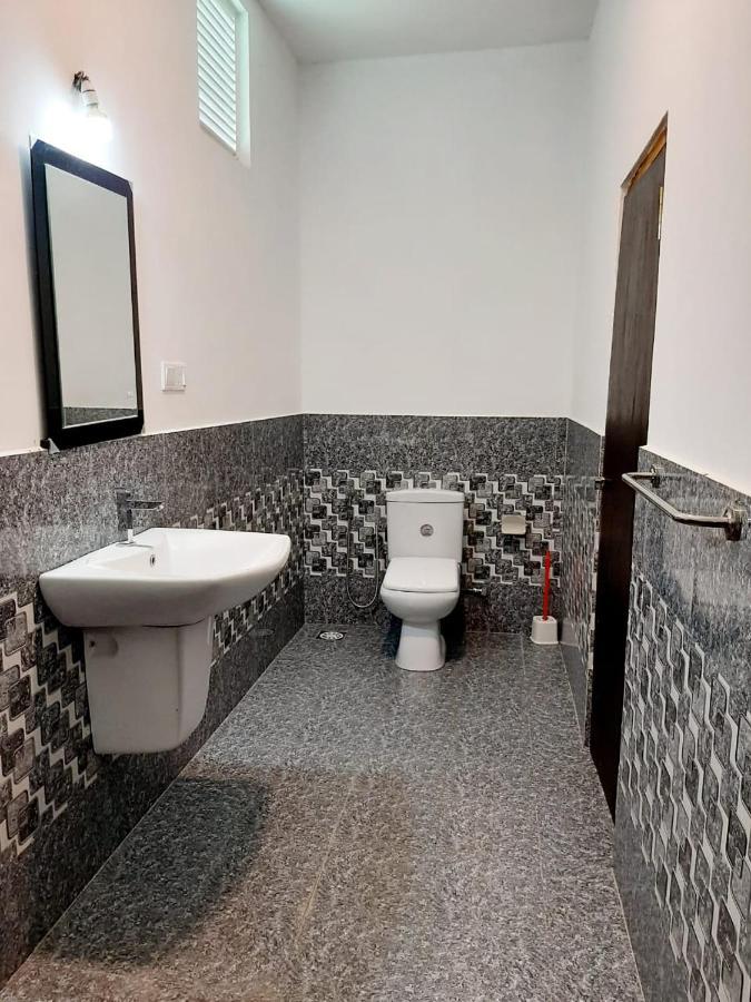 Hotel Krish Kalkudah  Dış mekan fotoğraf