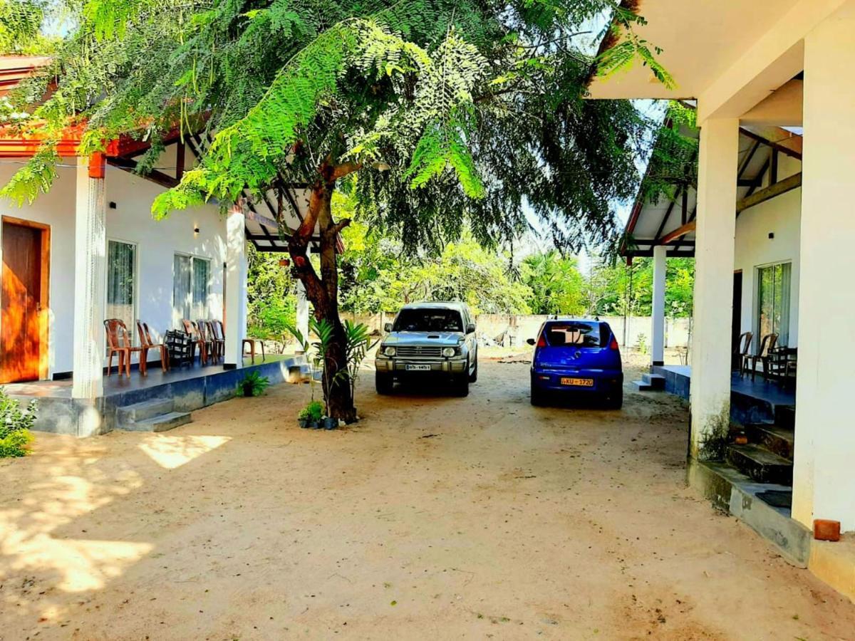 Hotel Krish Kalkudah  Dış mekan fotoğraf