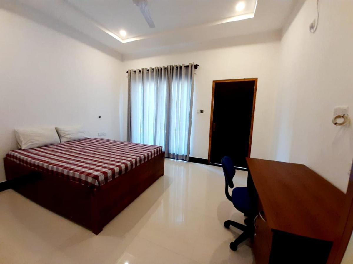 Hotel Krish Kalkudah  Dış mekan fotoğraf