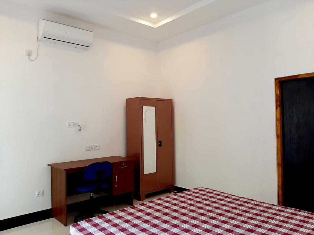 Hotel Krish Kalkudah  Dış mekan fotoğraf