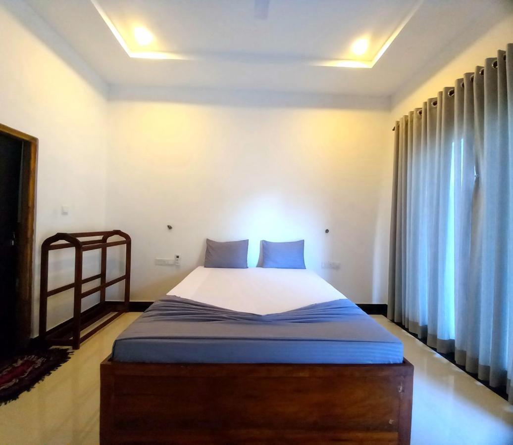 Hotel Krish Kalkudah  Dış mekan fotoğraf
