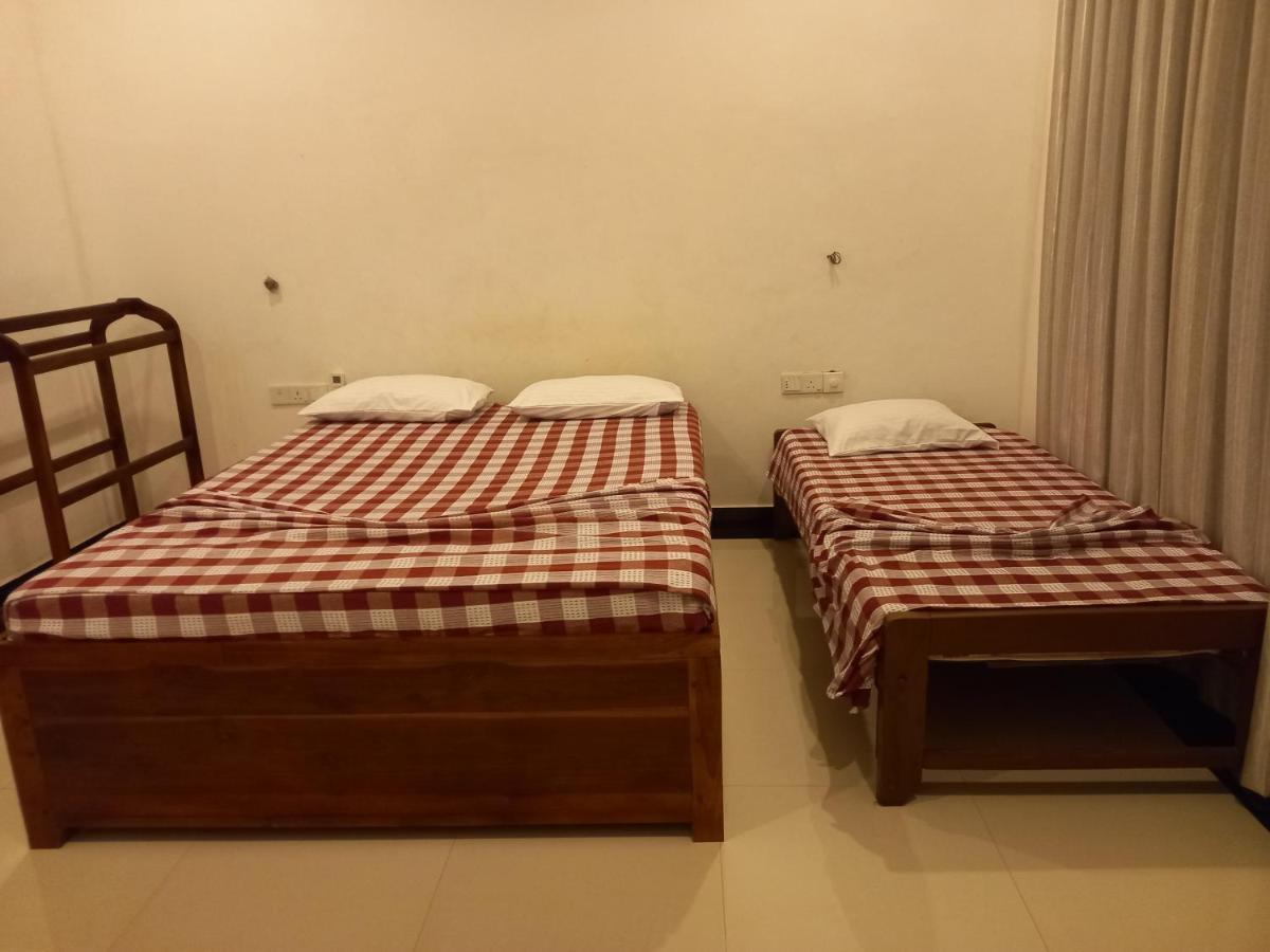 Hotel Krish Kalkudah  Dış mekan fotoğraf